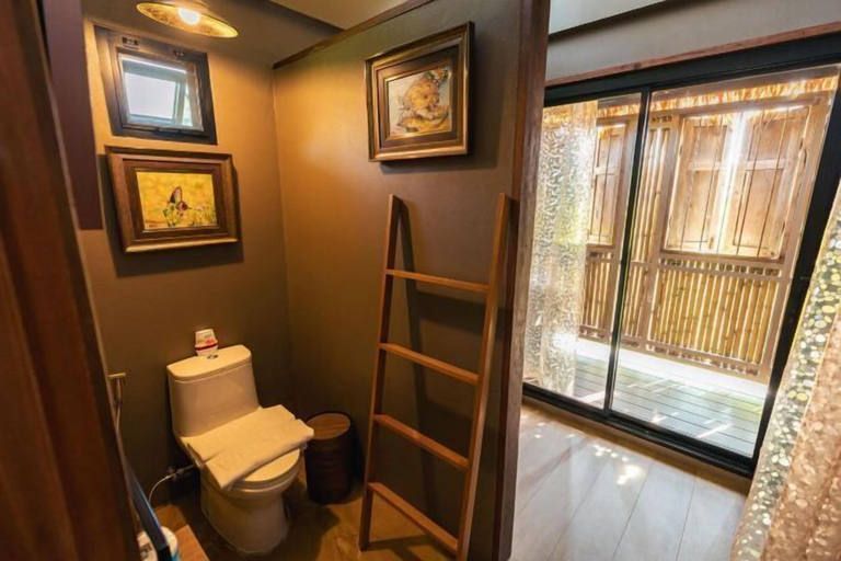Bathroom 21