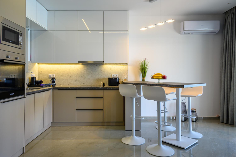 Others 4, Almyriki Villas, Crete
