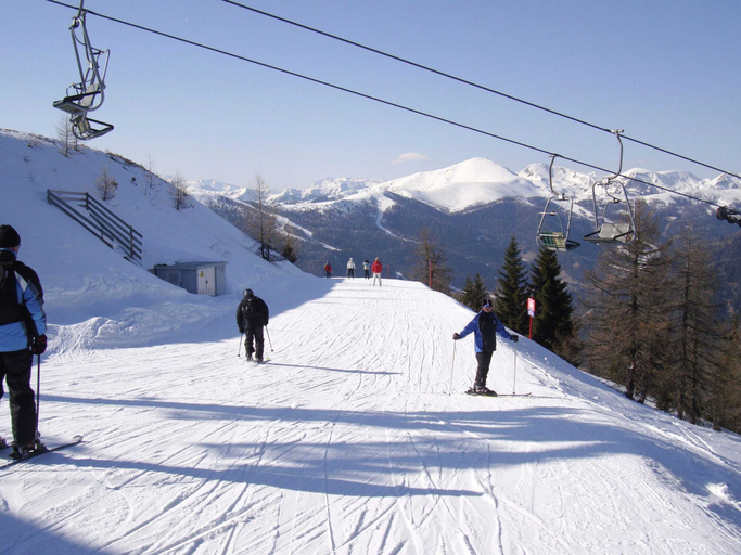 Others 4, Apartment in Afritz near Ski Resorts, Villach Land