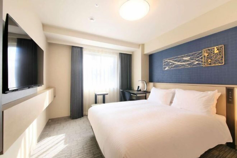 Bedroom 13