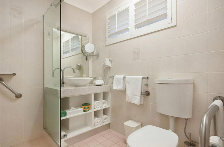 Bathroom 4, Ballina Palms Boutique Motel, Ballina