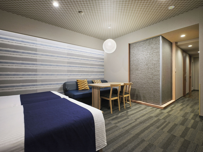 Bedroom 12