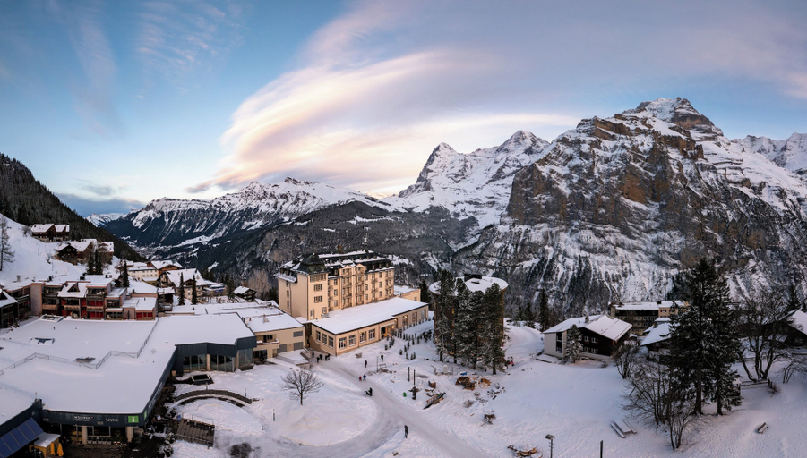 Exterior & Views 2, Hotel Mürren Palace, Interlaken