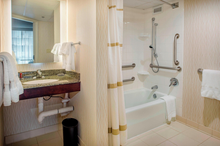 Bathroom 20