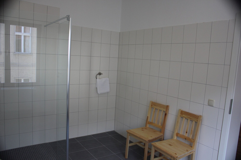 Bathroom 5, Gästehaus Innfernow, Oberhavel