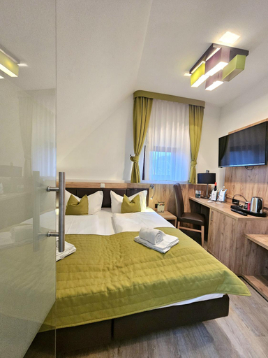 Bedroom 6
