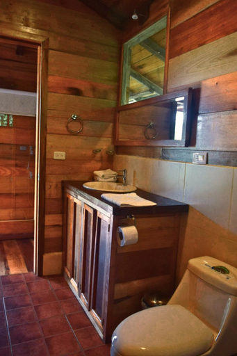 Bathroom 3, Casa de Vista Alta, San Miguel de los Bancos