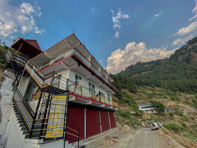 Exterior & Views 2, Alpine Crest Homestay, Shimla