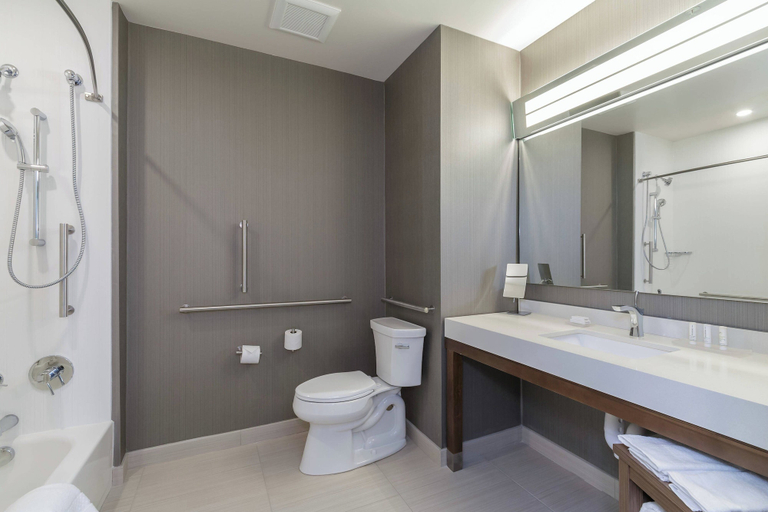 Bathroom 5, Courtyard by Marriott South Bend Downtown, Saint Joseph