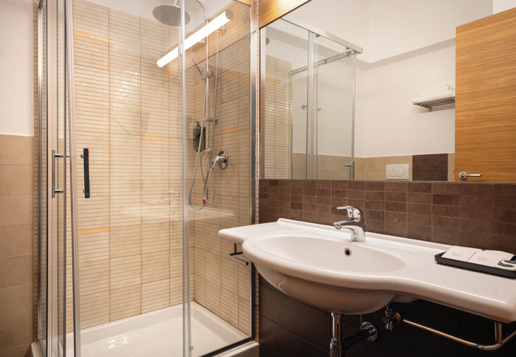 Bathroom 5, Mood Hotel, Pescara