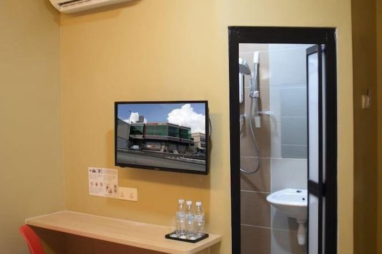 Bathroom 3
