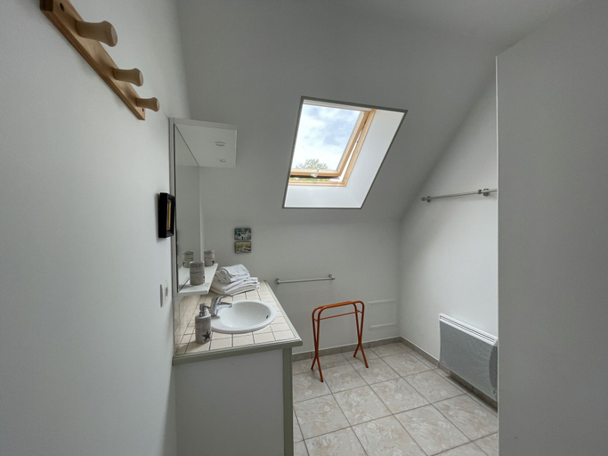 Bathroom 3, Les Chambres de la Belle Etoile, Indre