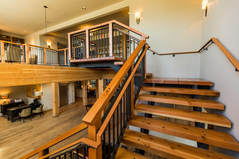 Public Area 4, The Lodge at Columbia Point, Benton