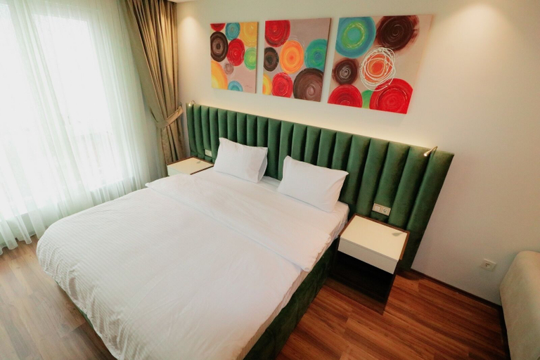 Bedroom 3, Grand Luxury, Merkez