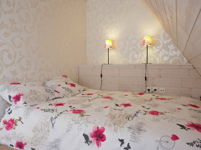 Bedroom 3, Beautiful Apartment in Spa Belgium with Hot Tub, Liège