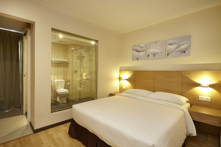 Bedroom 4, Hotel Six Seasons, Kuala Lumpur