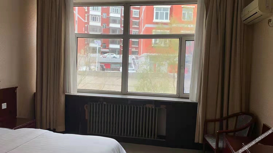 Bedroom 2, Junyi chain hotel (Zhungeer bus station), Ordos