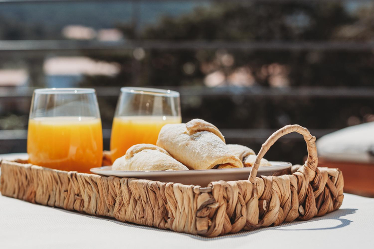 Food & Drinks, SOL luxury residence near the beach with shared heated pool, Sali