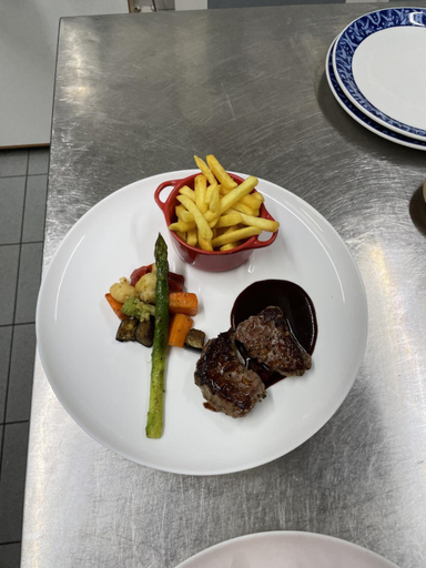 Food & Drinks 5, Hotel de Ville, Val-de-Travers
