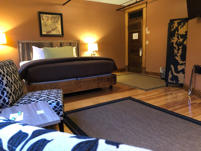 Bedroom 3, Hotel Frederick, Cooper