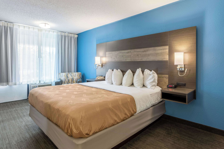 Bedroom 11