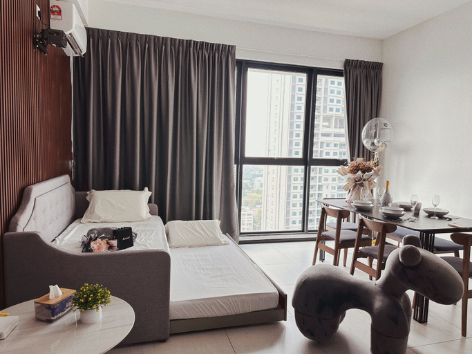 Bedroom 13