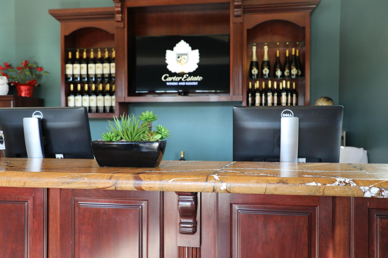 Public Area, Carter Estate Winery and Resort, Riverside