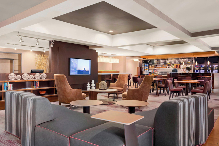 Food & Drinks 5, Courtyard by Marriott Springfield, Sangamon