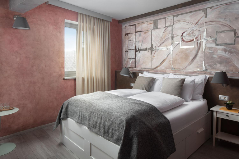 Bedroom 2, Mirakul Residence in a cute historic town, Labin