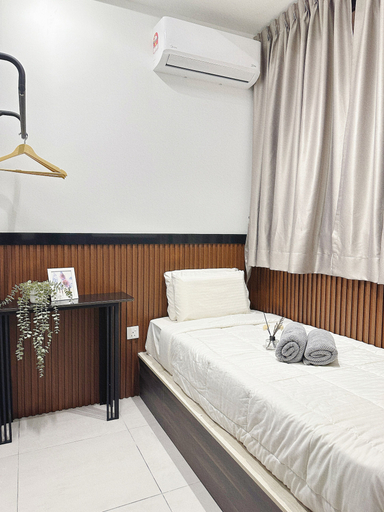 Bedroom 21