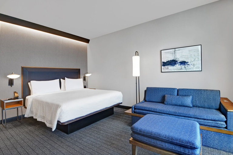 Bedroom 4, Courtyard by Marriott Hamilton, Mercer