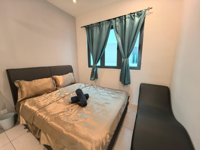Bedroom 2, Sky Suite Meritus Residence in Perai, Seberang Perai Tengah