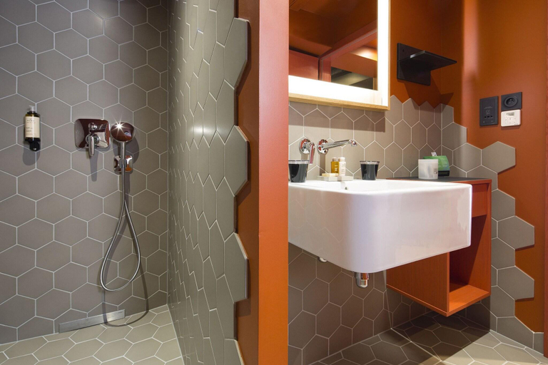 Bathroom 4, Hotel Le Colombier Suites, Haut-Rhin
