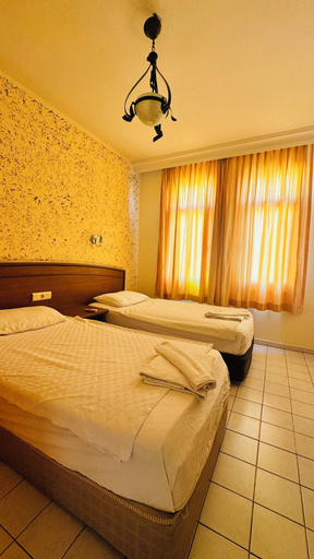 Bedroom 4, Baronessa Apart Hotel, Alanya