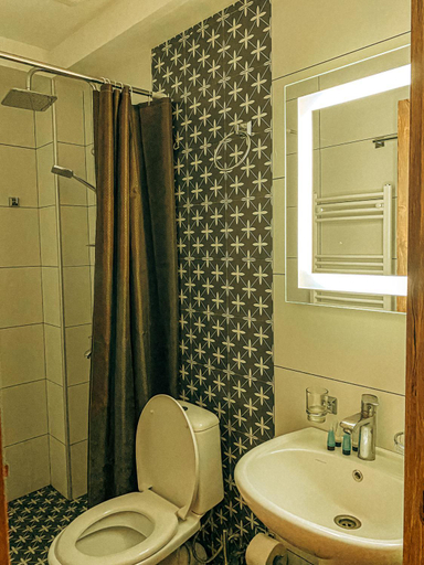 Bathroom 3, Hotel Gold Kazbegi, Kazbegi
