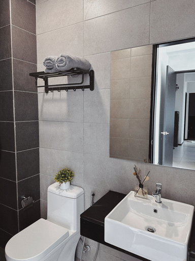 Bathroom 6