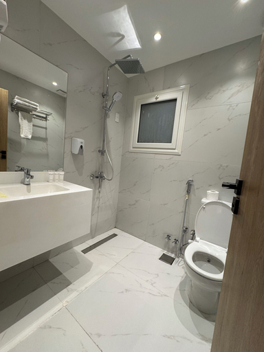 Bathroom 4, Atlas Hotels, 'Abdin