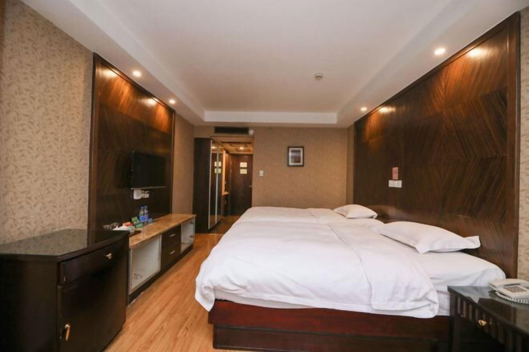 Bedroom 22