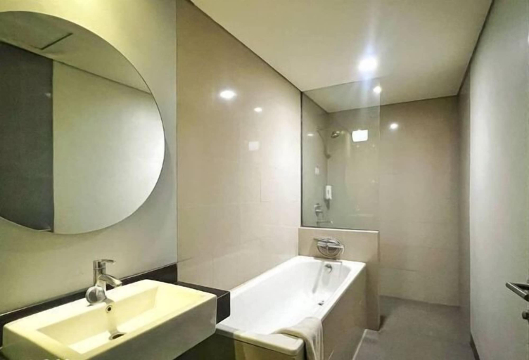 Bathroom 7