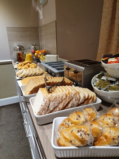 Food & Drinks 5, Waverley Guest House, Highland