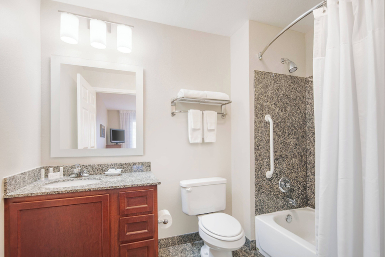 Bathroom 4, TownePlace Suites by Marriott Bentonville Rogers, Benton