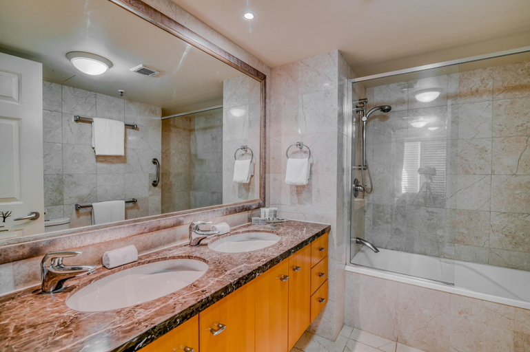 Bathroom 5, Bel Air On Broadbeach, Gold Coast