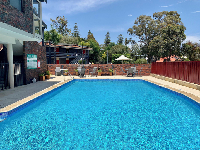 Sport & Beauty 5, Kings Park Motel, Subiaco