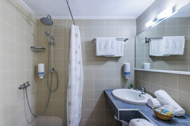 Bathroom 3, Hotel Dionyssos, Thessaly