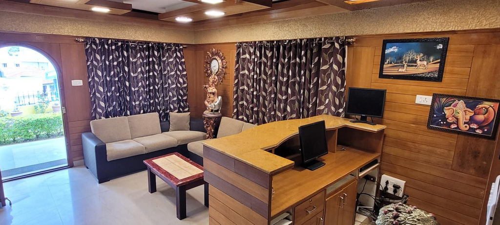 Lobby 2, Quick Sort Residency, The Nilgiris