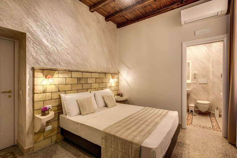 Bedroom 4, Colosseo Accomodation Room Guest House, Rome