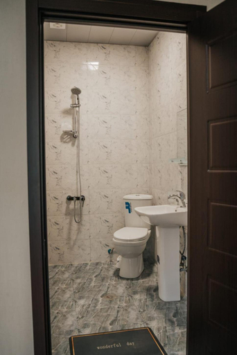 Bathroom, Hotel crystal kvareli, Tbilisi