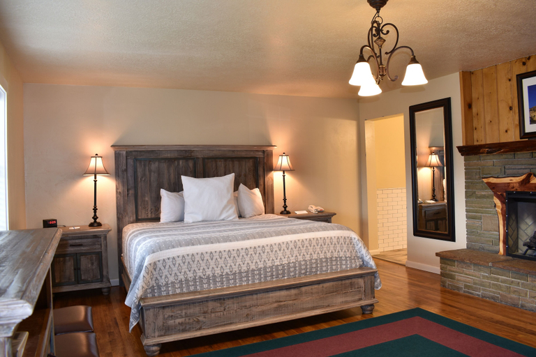 Bedroom 2, Bryce Canyon Pines, Garfield
