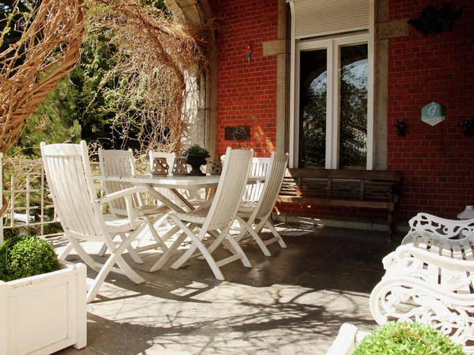 Others 5, Spacious Pet-friendly Castle in Stavelot, Liège