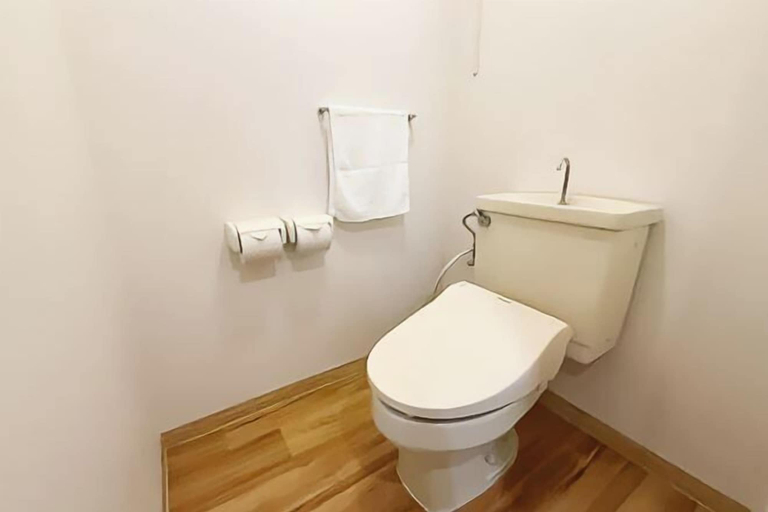 Bathroom 9